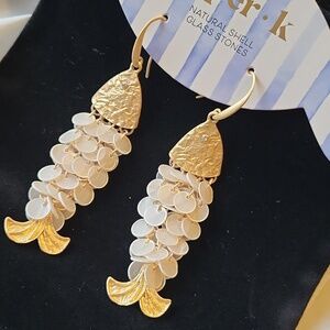 Piper K Golden and Cream Shell Earrings